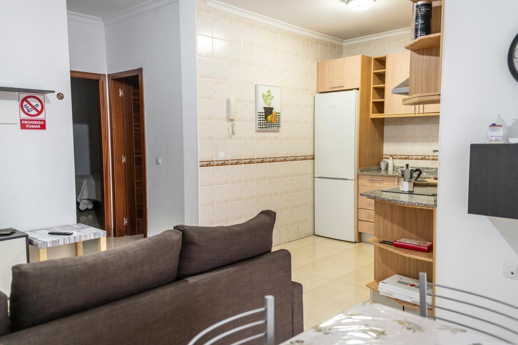 Apartment Yesenia Vv Airport El Matorral