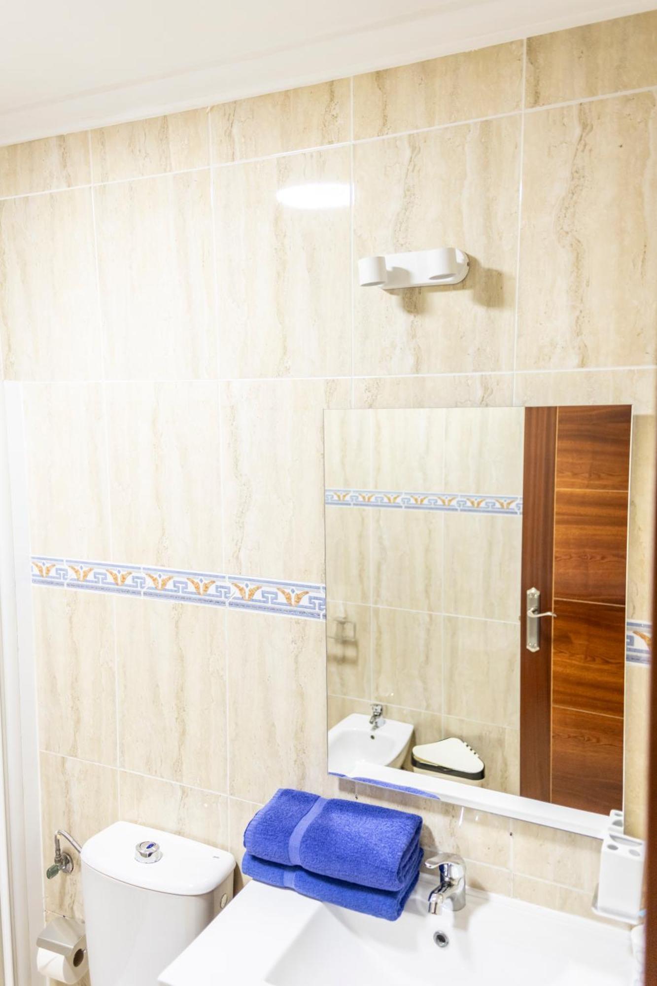 Apartment Yesenia Vv Airport